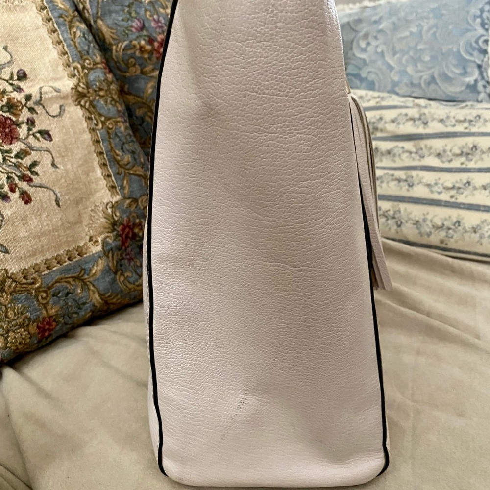 Kate Spade | Longacre Court Cal Pebble Tassel Tote Bag - Picture 9 of 14